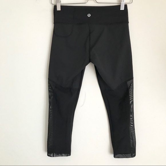 Lululemon Breathe Easy Crop Black Size 4 - Picture 6 of 8